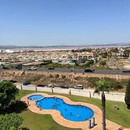 Nice And Central Apartment Torrevieja Esterno foto